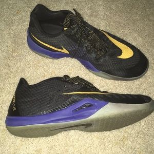 Mens Nike Hyperlive